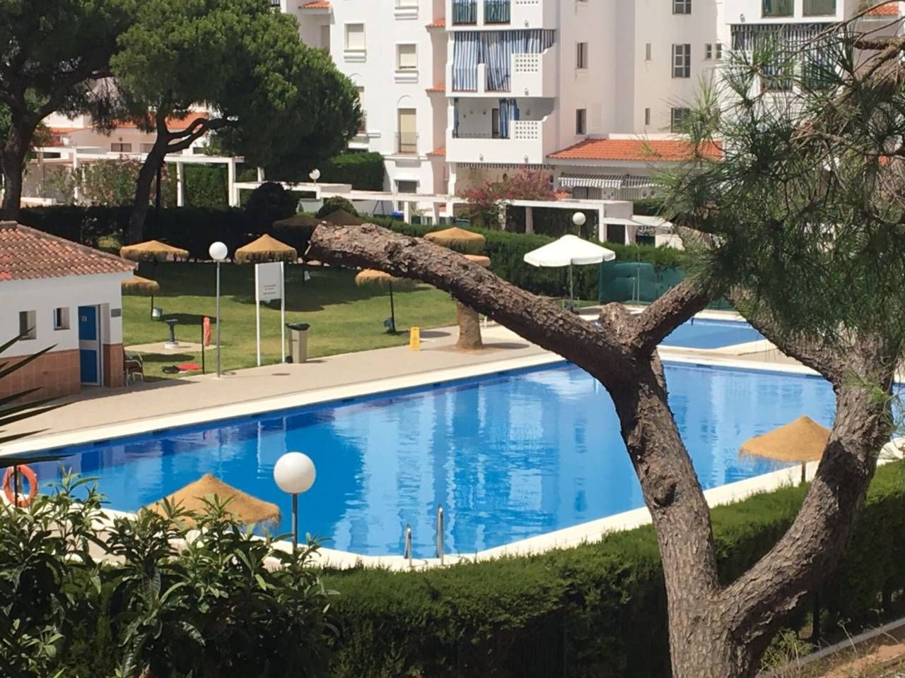 Piscina de Pis de lloguer en El Portil amb Aire condicionat, Calefacció i Terrassa