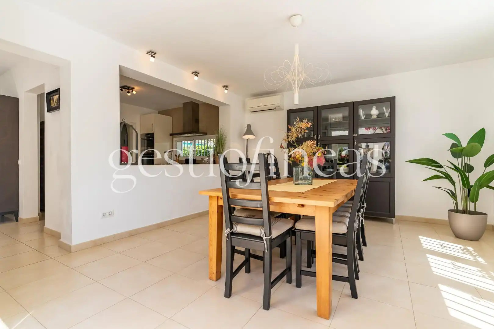 Comedor de Casa o chalet en venta en Cambrils con Aire acondicionado, Calefacción y Jardín privado