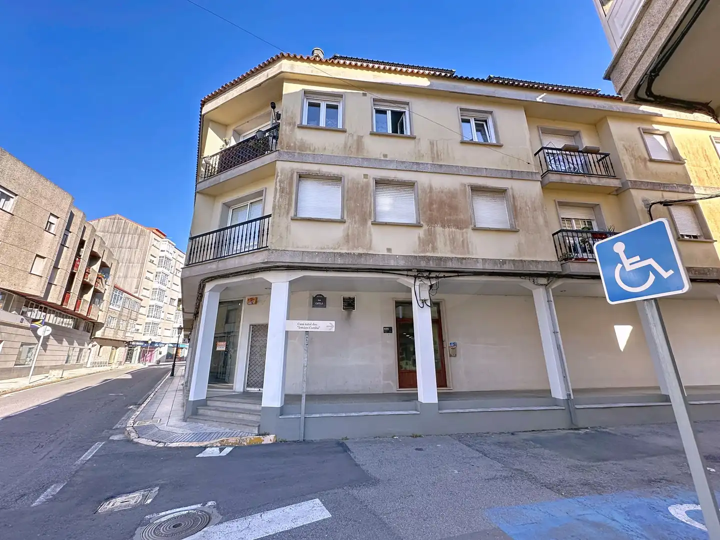 Außenansicht von Geschaftsraum zum Verkauf in Vilanova de Arousa