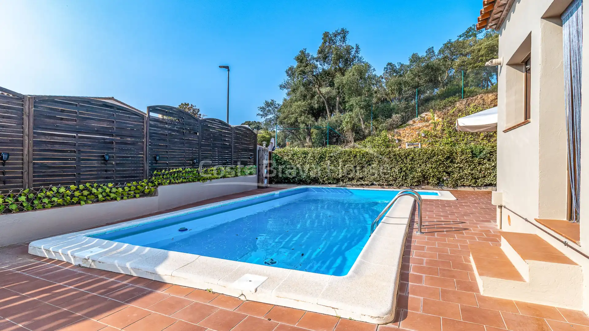 Casa con piscina in vendita a Carles Riba