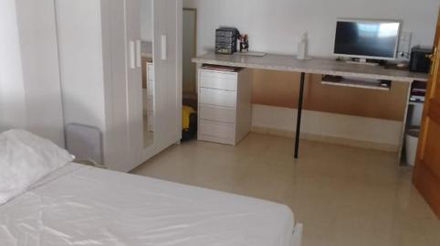 Foto 2 de Pis en venda a San Crispín, Alicante