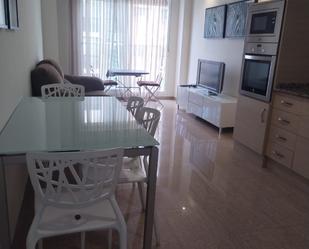 Sala d'estar de Pis de lloguer en Castellón de la Plana / Castelló de la Plana amb Moblat, Forn i Rentadora