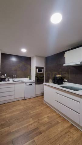 Casa adosada en Venta en La Plata