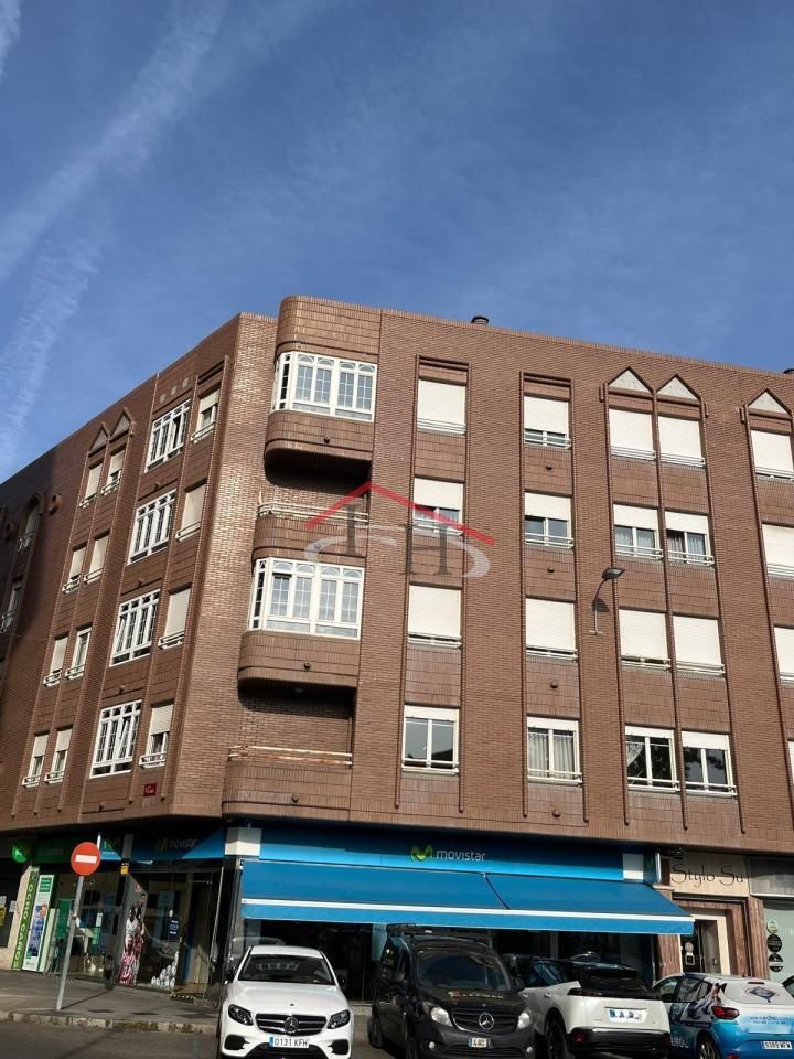 Piso en venta en MAXIMO CAYON WALDALISO, San Claudio - La Chantría