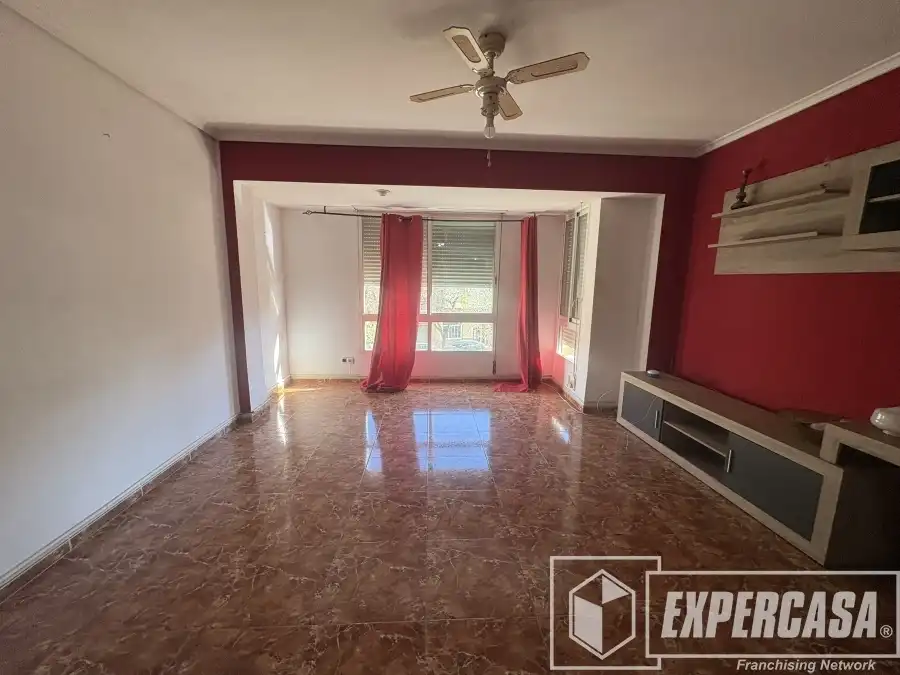 Sala d'estar de Pis de lloguer en Castellón de la Plana / Castelló de la Plana amb Moblat