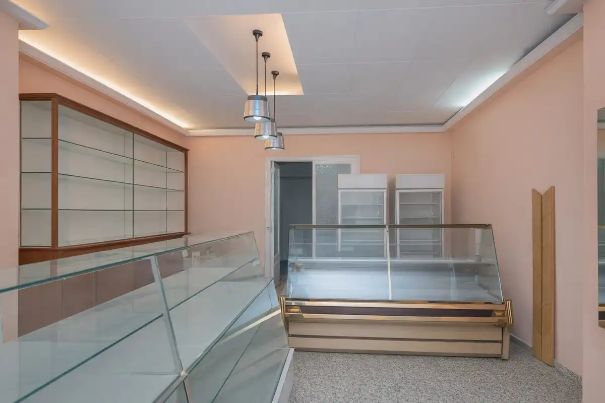 Locale commerciale in vendita a Carrer del Cop, imagen 4