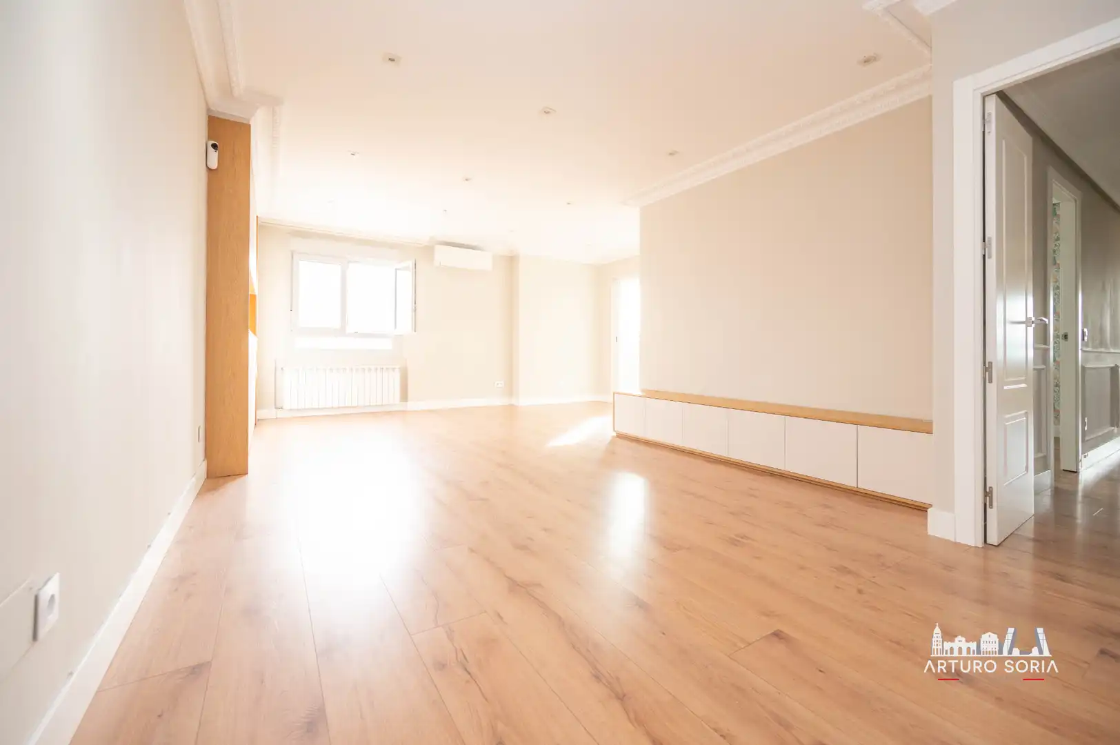Sala de estar de Piso de alquiler en Madrid con Aire acondicionado, Trastero y Lavadora