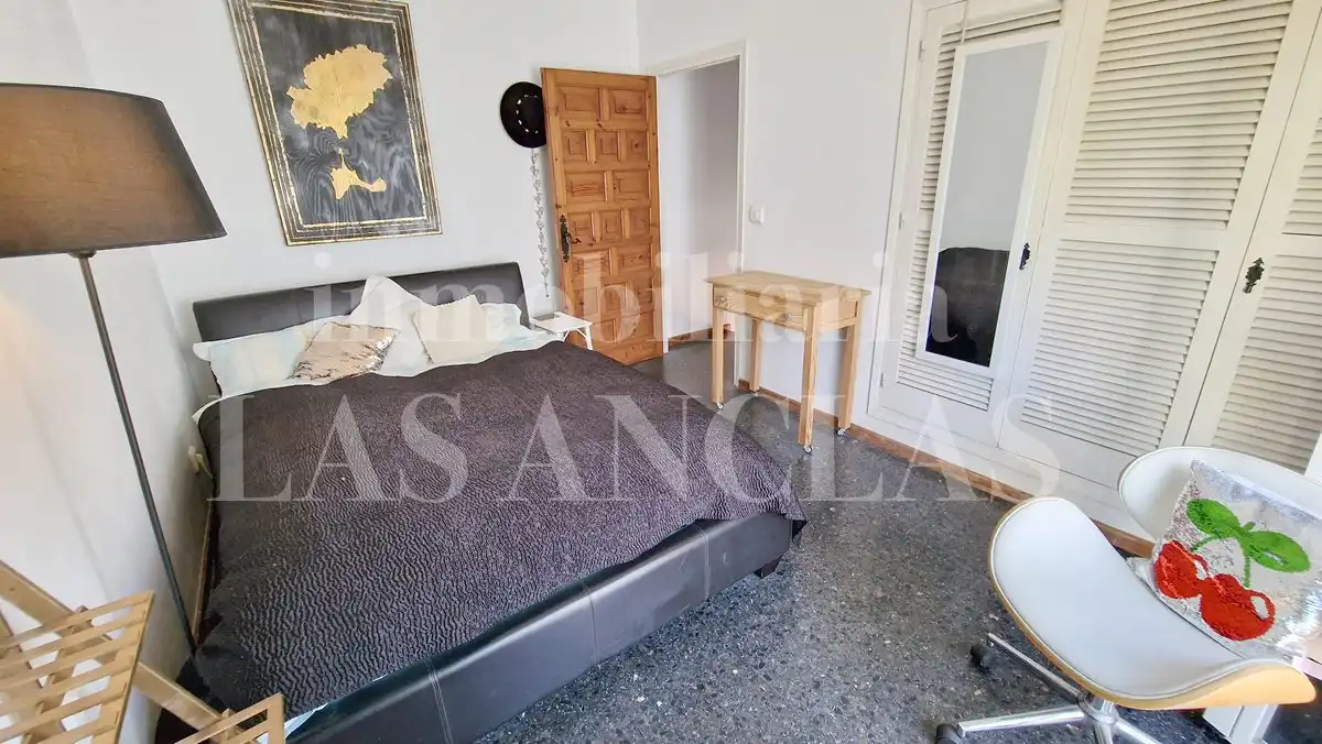Habitación de Casa adosada en venta en Santa Eulària des Riu con Aire acondicionado, Jardín privado y Terraza