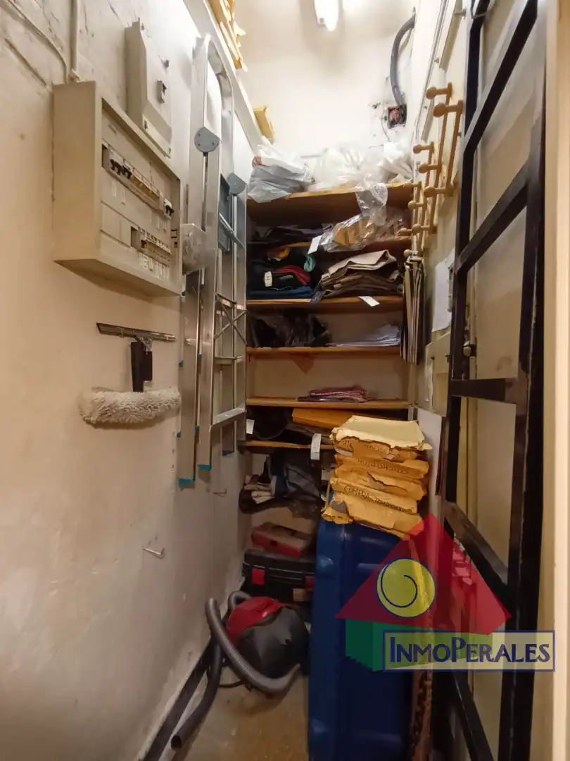 Local en traspaso en Madrid con Aire acondicionado, Amueblado y Alarma