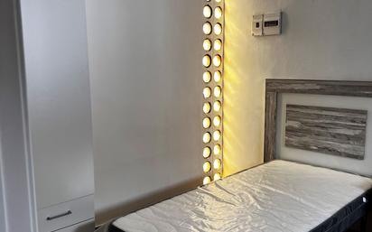 Bedroom of Flat for sale in Empuriabrava  with Air Conditioner and Furnished