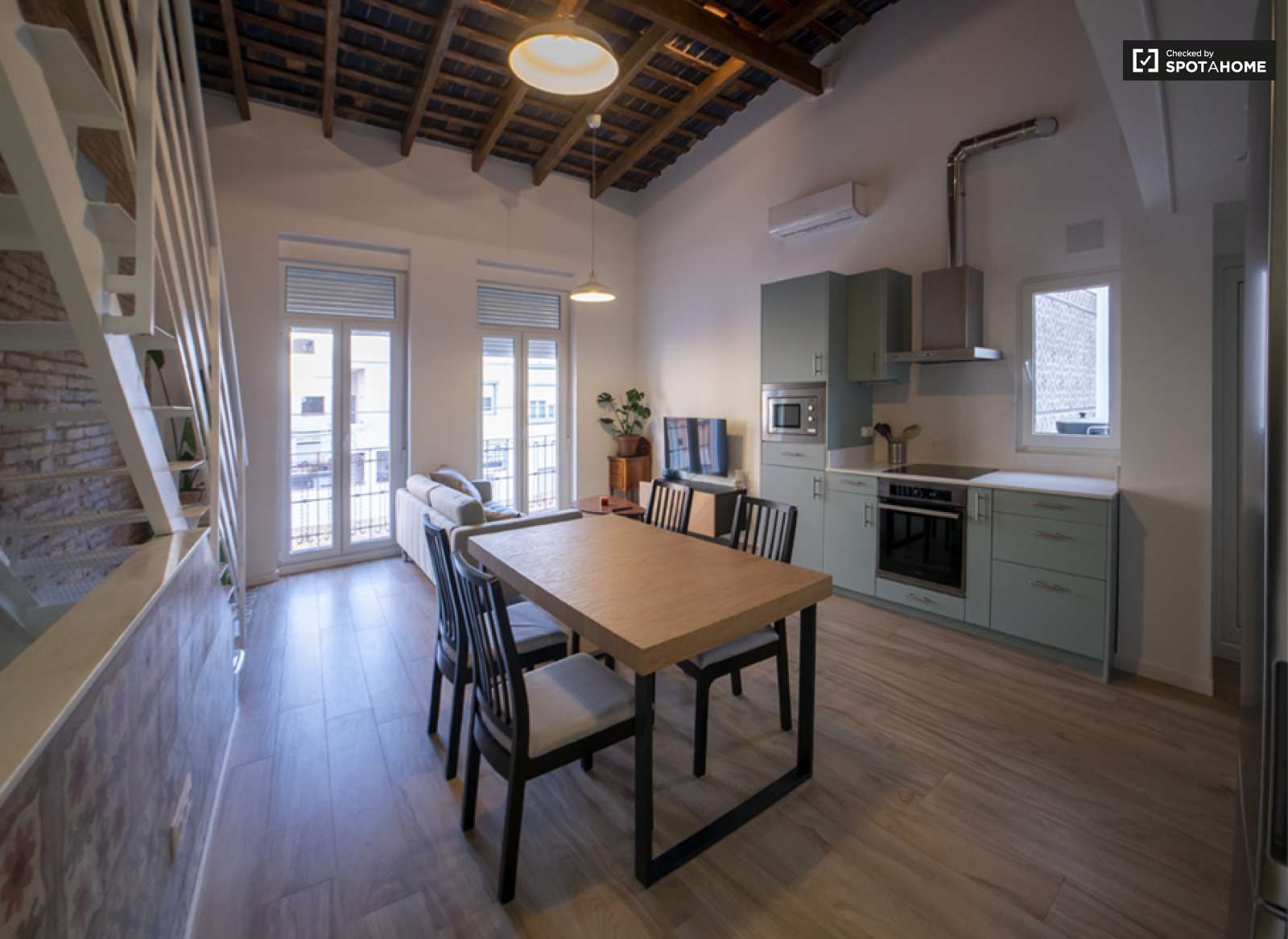 Apartment to share in Natzaret