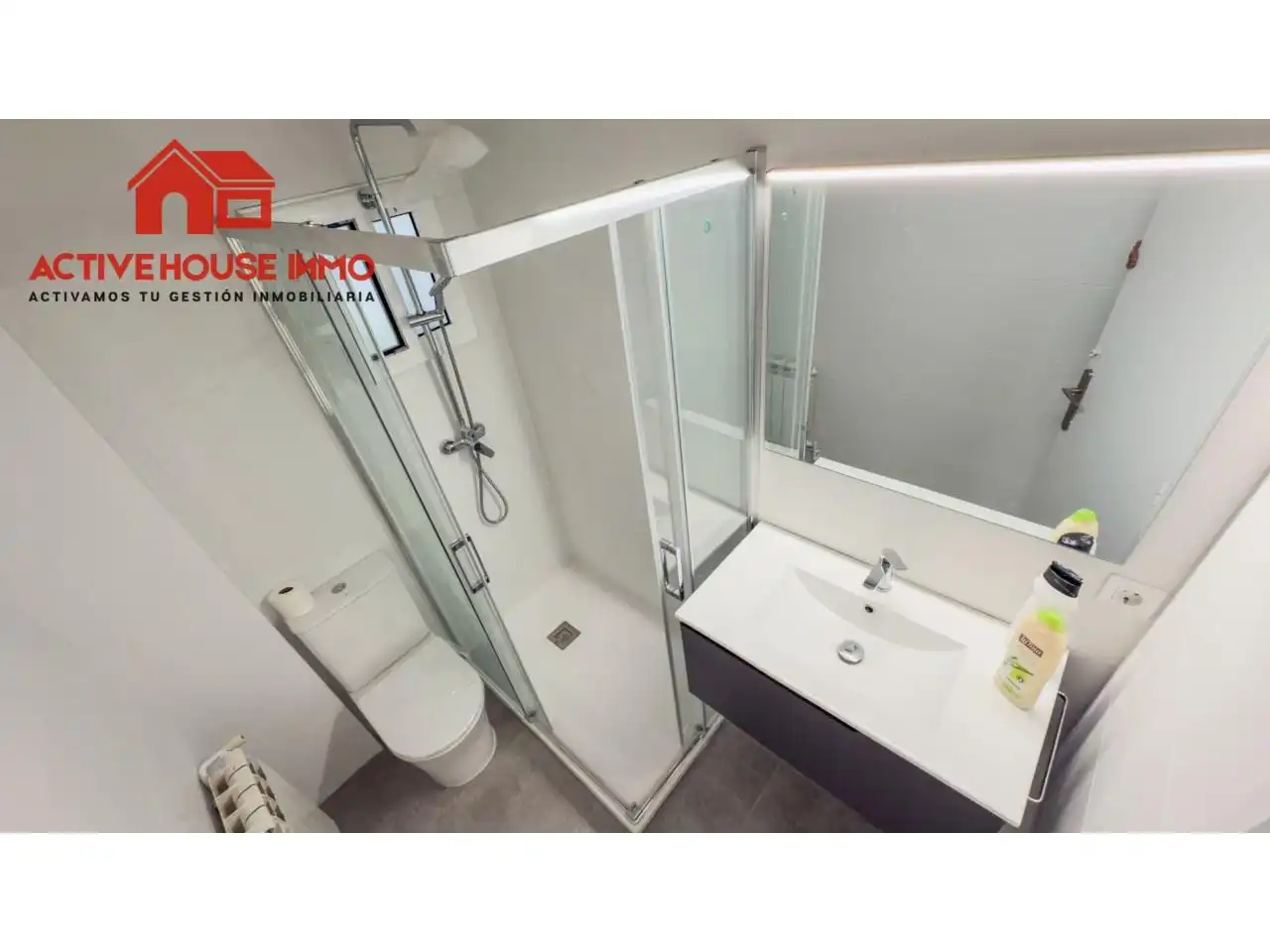 Badezimmer von Wohnung zum Verkauf in La Ràpita mit Klimaanlage, Heizung und Terrasse