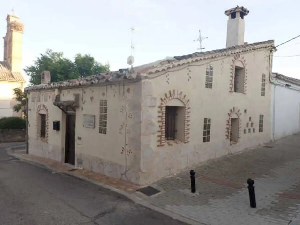 Exterior view of Detached homes for sale in Villamantilla