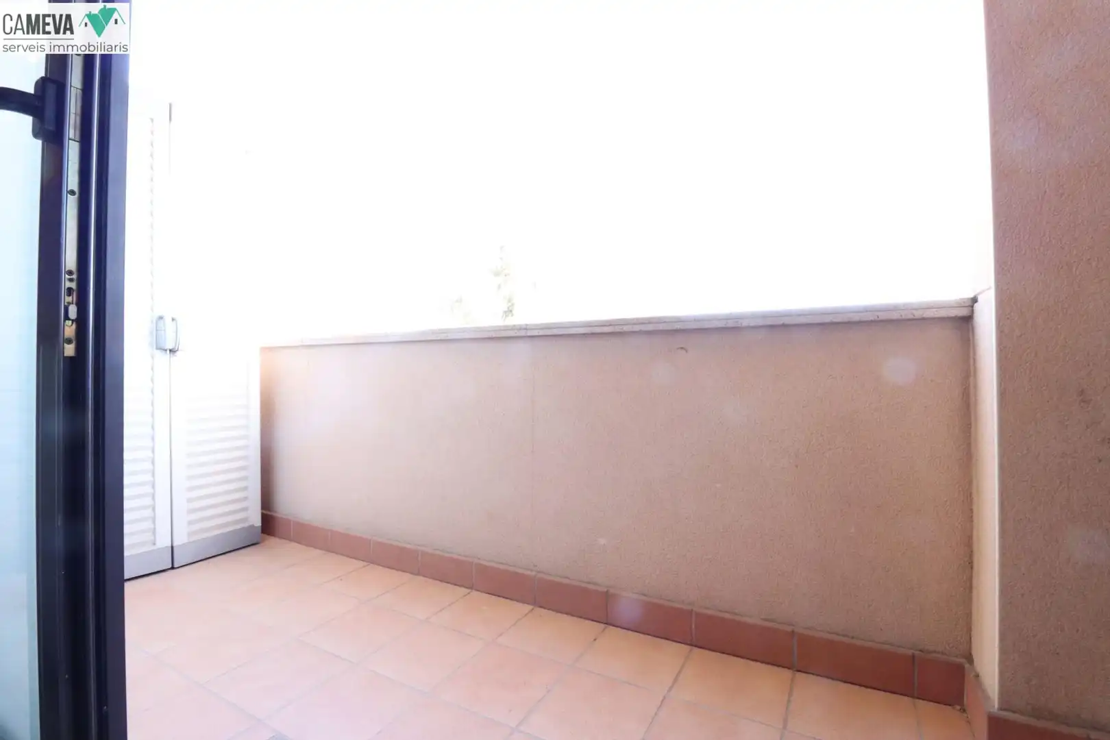 Terraza de Piso en venta en Sabadell con Calefacción, Trastero y Amueblado