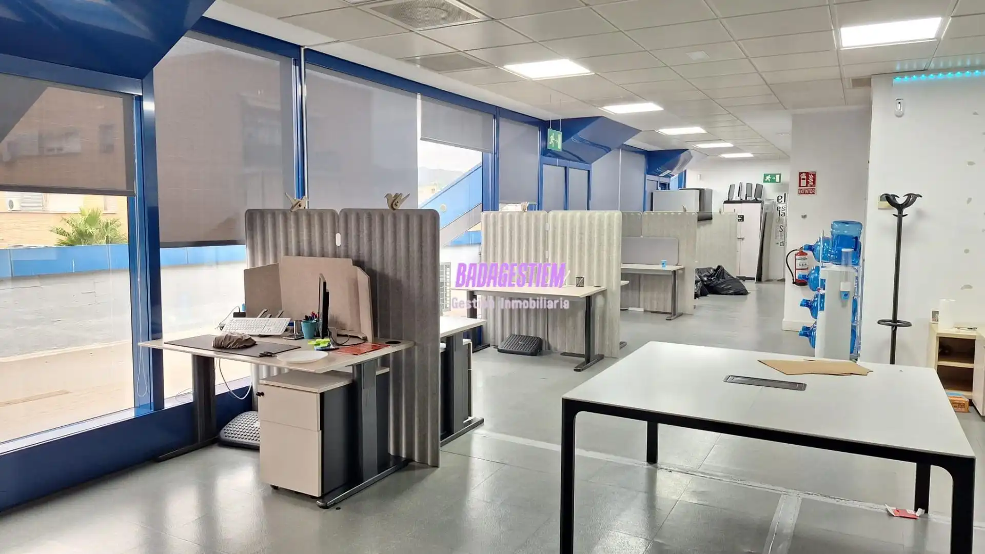 Oficina de alquiler en Badalona
