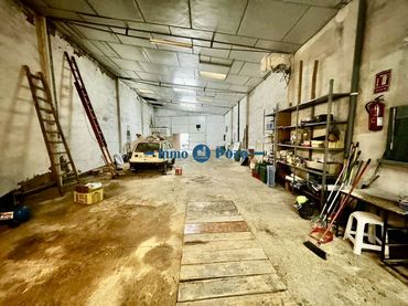 Nave industrielle à vendre à Almendralejo