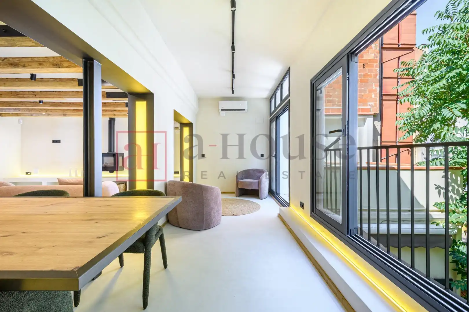 Penthouse with terrace for sale in Carrer Carrer Sèneca, imagen 11