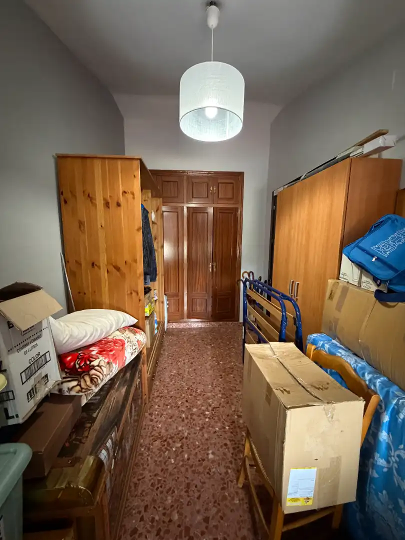 Dormitori de Casa o xalet en venda en Torreperogil amb Aire condicionat, Jardí privat i Traster