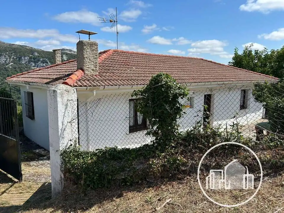 Casa o xalet en venda en Merindad de Valdeporres amb Moblat