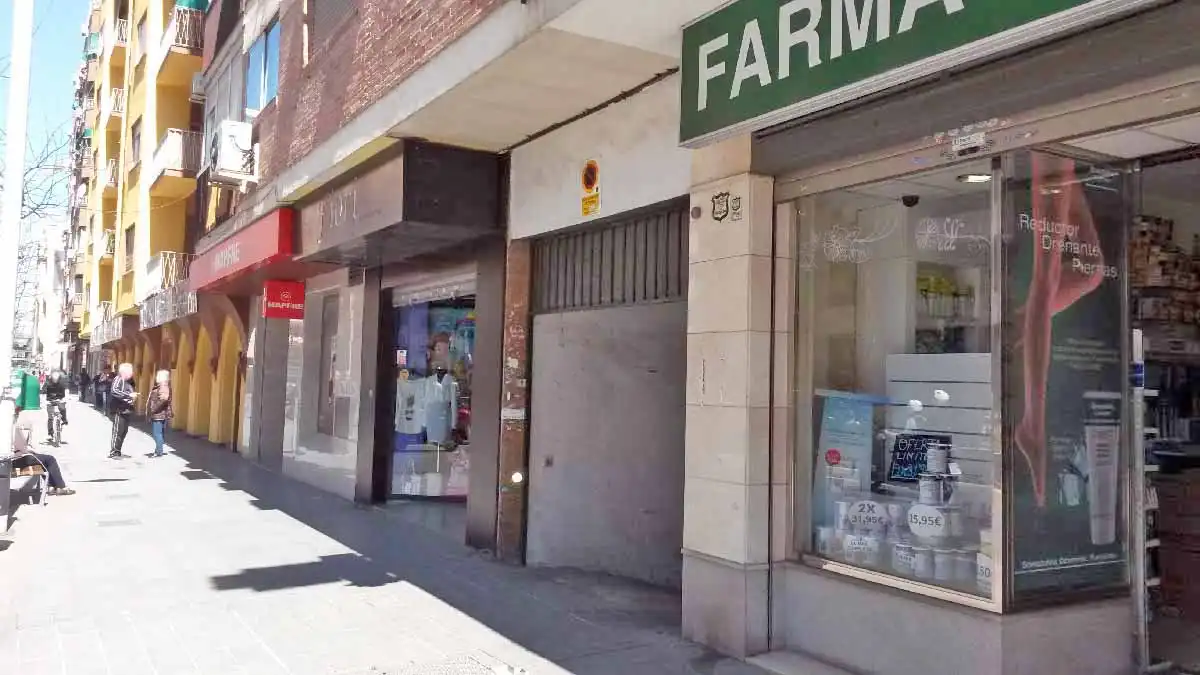Aparcament en venda a Calle Alhamar 43