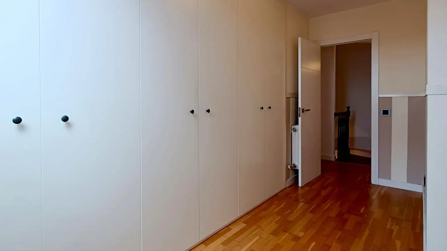 Bedroom of Flat for sale in El Astillero    with Heating, Parquet flooring and Terrace
