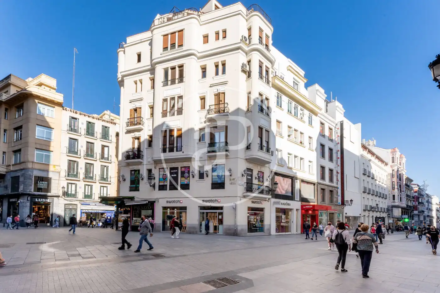 Vista exterior de Àtic de lloguer en Madrid amb Aire condicionat, Calefacció i Terrassa