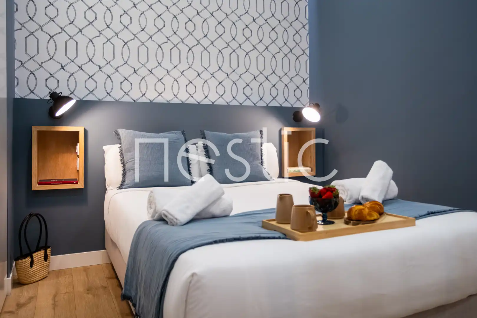 Habitación de Apartamento de alquiler en Madrid con Aire acondicionado, Calefacción y Amueblado