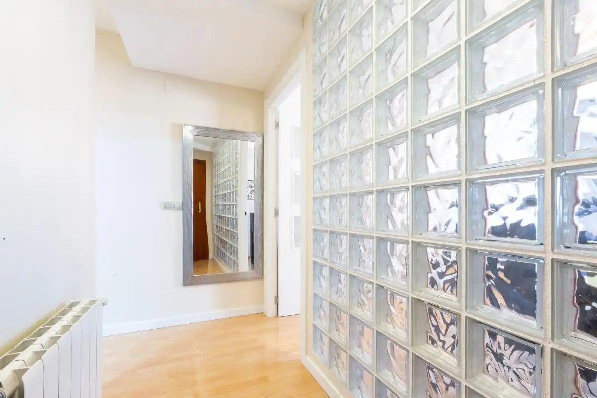 Ático en venta en Mislata con Aire acondicionado, Calefacción y Jardín privado