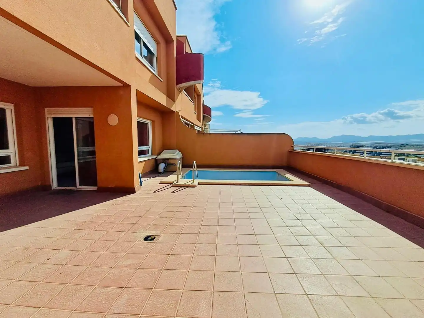 Apartament amb terrassa en venda a El Hornillo, imagen 2