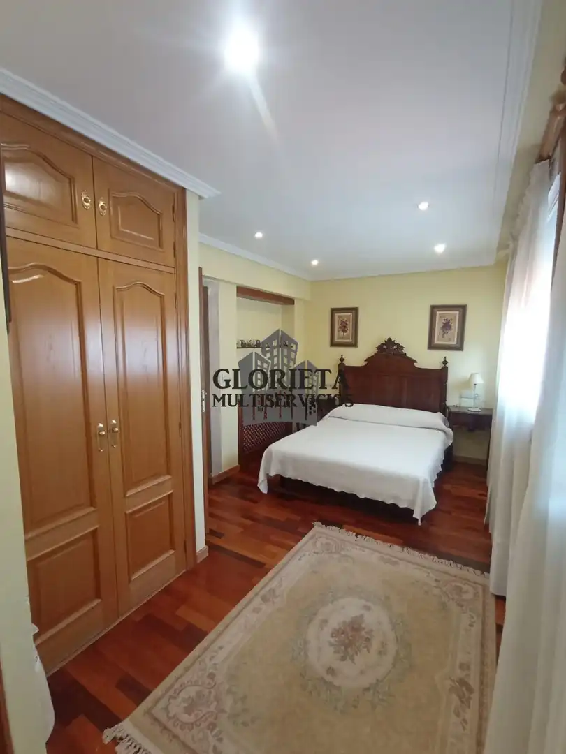 Habitación de Casa adosada en venta en Baiona con Calefacción, Parquet y Terraza