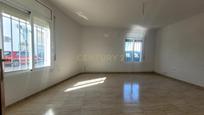 Sala d'estar de Casa o xalet en venda en Malpartida de Cáceres