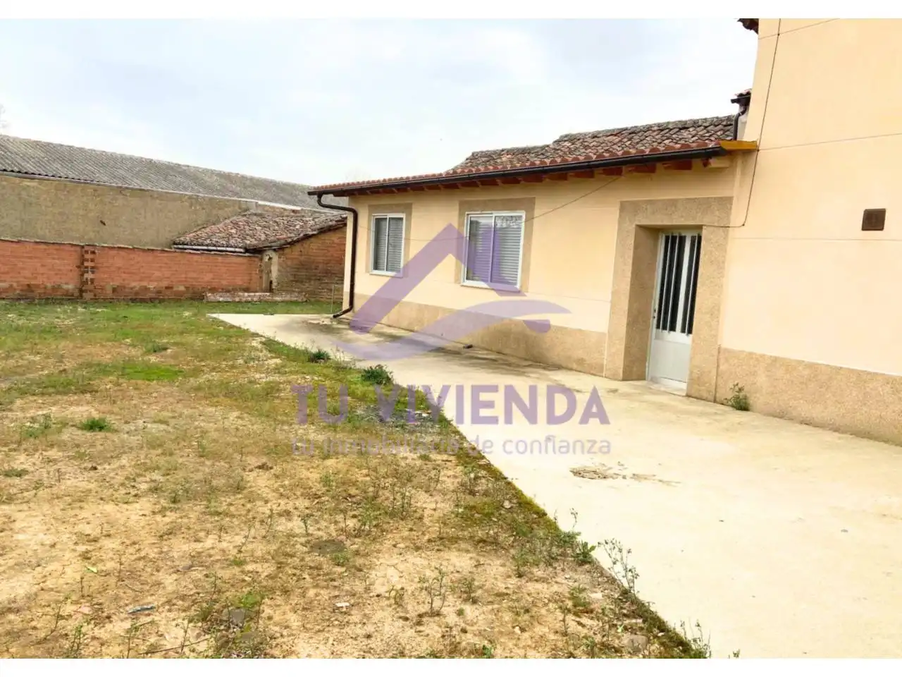 Jardín de Casa o chalet de alquiler en Saldaña con Jardín privado y Amueblado