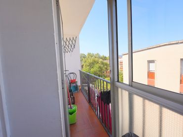 Appartamento con balcone in vendita a Sant Andreu
