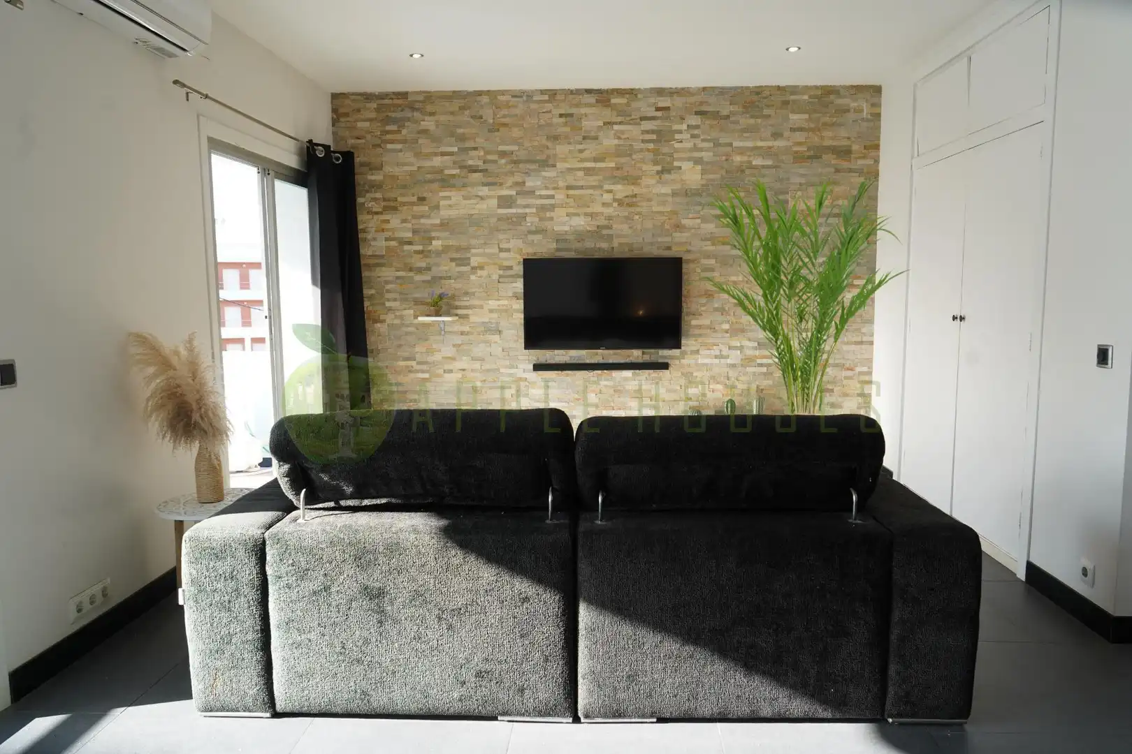 Living room of Attic for sale in Sitges  with Air Conditioner, Heating and Terrace