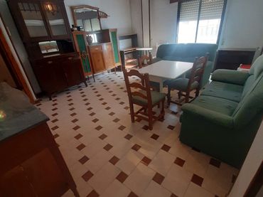 Wohnung mit Balkon zum Verkauf in Úbeda