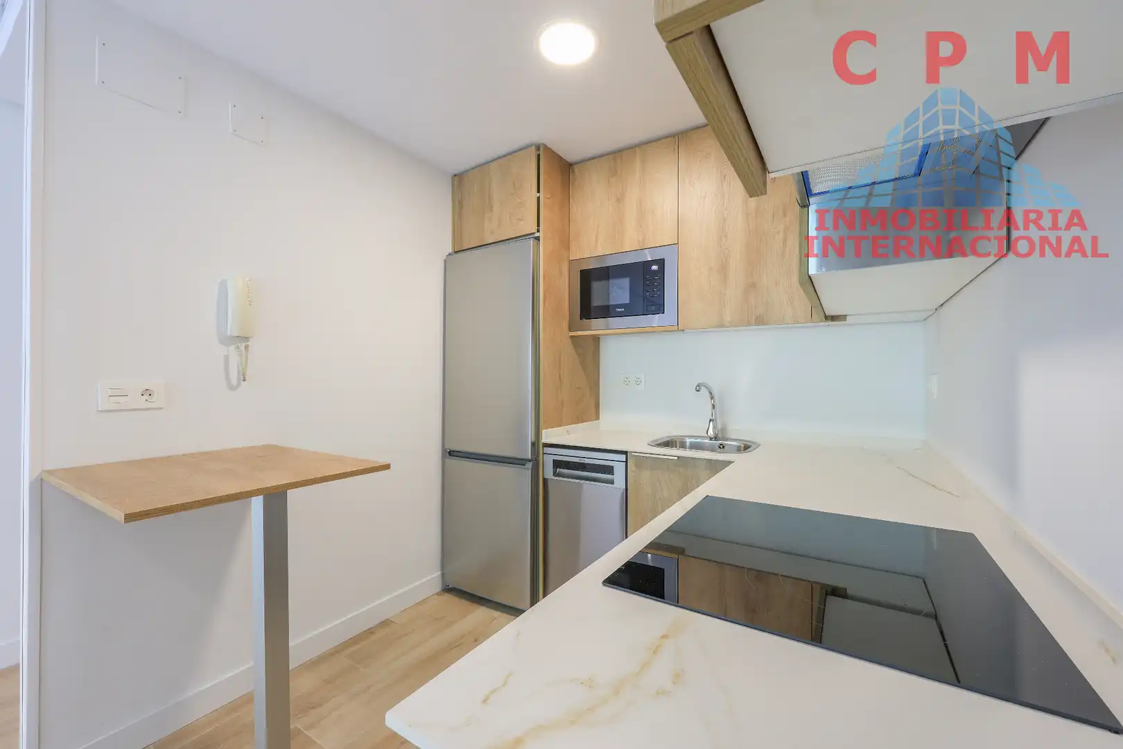 Kitchen of Flat for rent in Madrid  with Air Conditioner, Heating and Parquet flooring