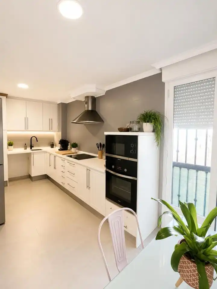 Cocina de Dúplex en venta en Plasencia con Aire acondicionado y Terraza