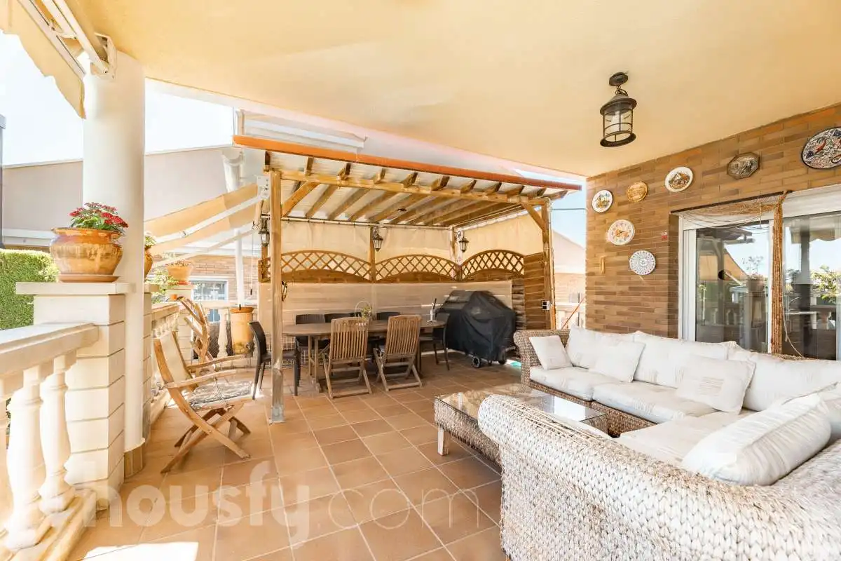 Terraza de Casa o chalet en venta en Calafell con Aire acondicionado, Calefacción y Jardín privado
