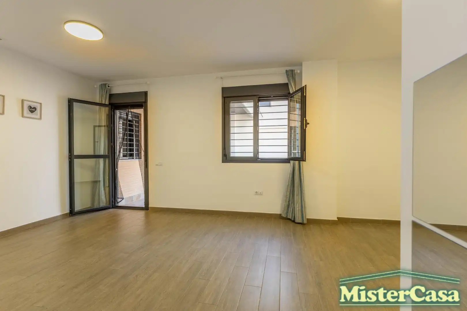 Flat with pool for sale in Zona Carrefour, imagen 8
