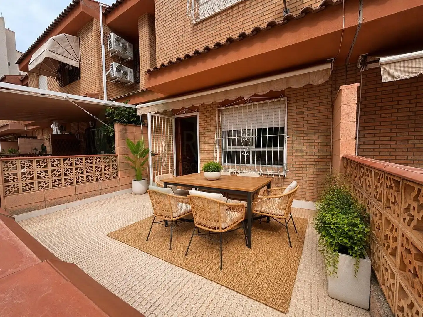 Terraza de Casa adosada en venta en Alicante / Alacant con Calefacción, Jardín privado y Terraza