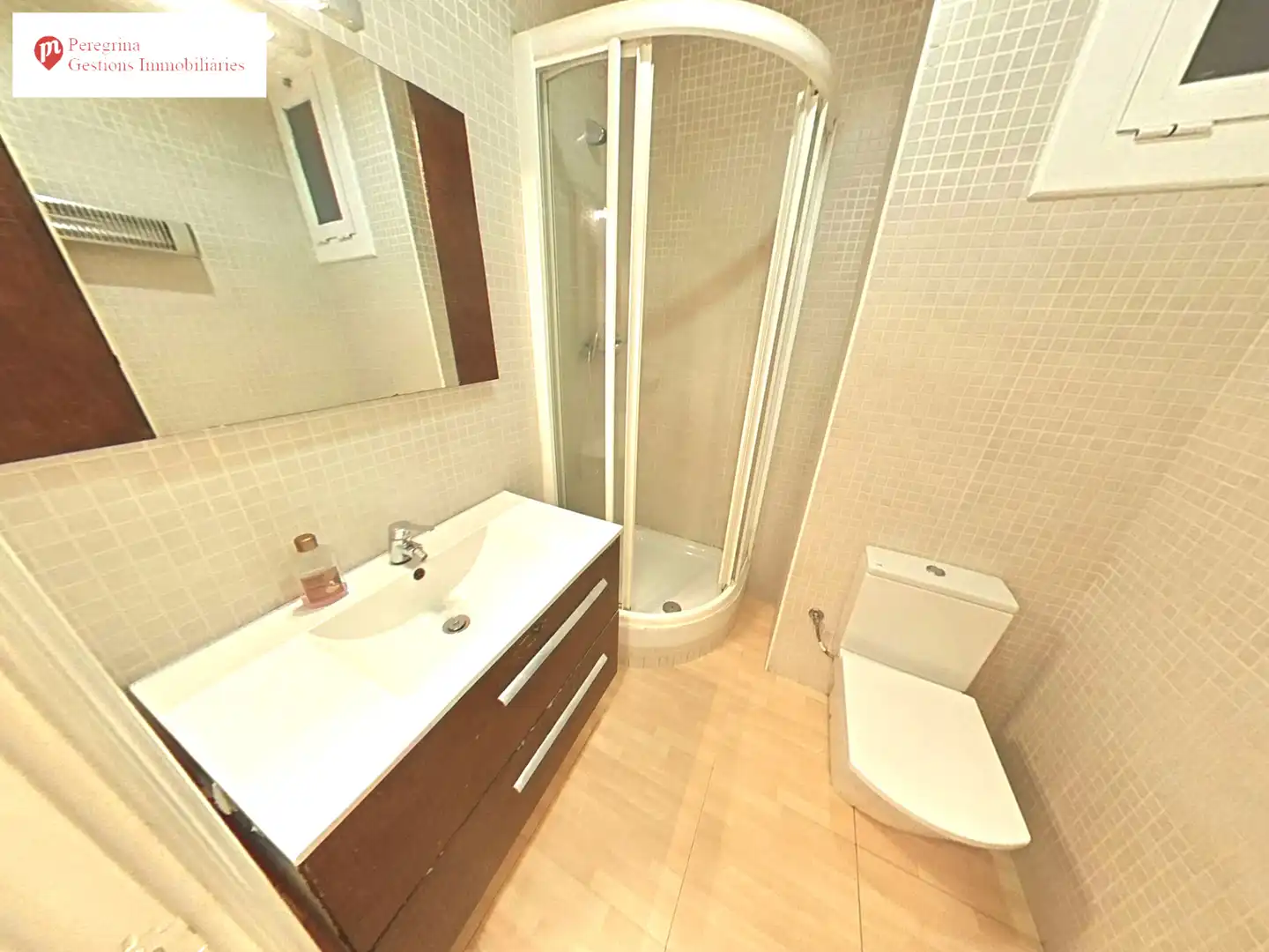 Baño de Piso en venta en Badalona con Aire acondicionado, Calefacción y Trastero