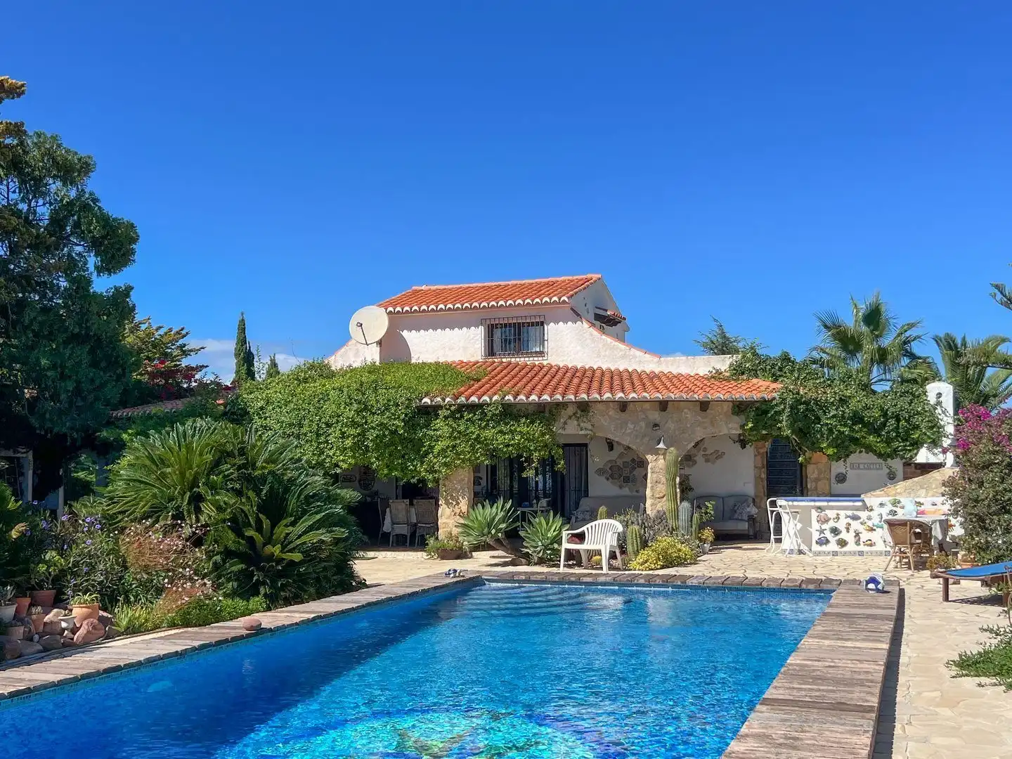 Casa con piscina en venta en La Fustera, imagen 2