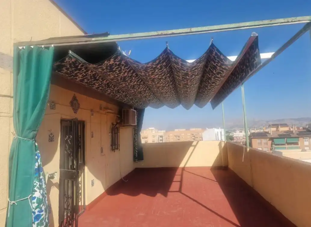 Terrace of Flat for rent in Granada  with Air Conditioner, Terrace and Microwave
