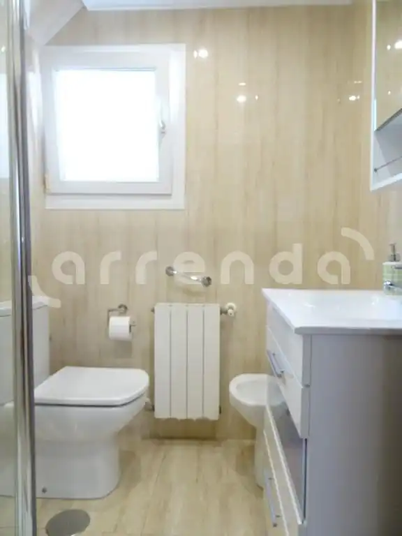 Baño de Piso en venta en Santander