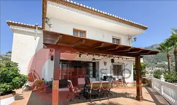 Casa rústica amb terrassa en venda a Ítrabo, imagen 38