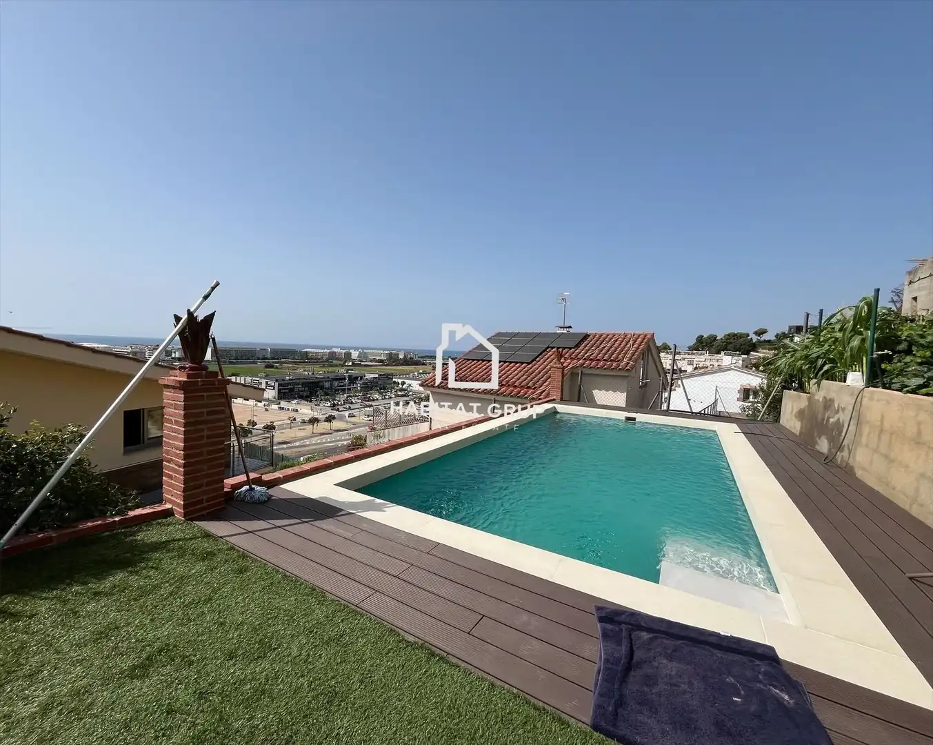 Casa amb piscina en venda a Santa Susanna, imagen 3