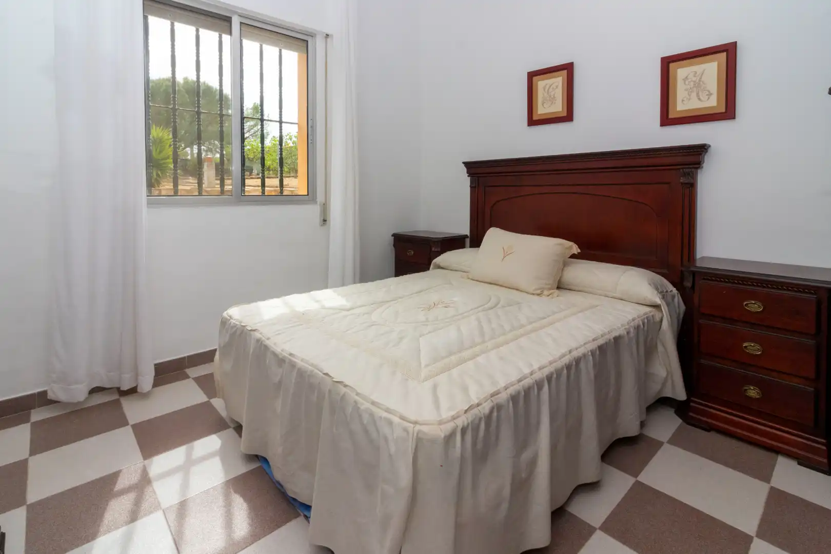 Schlafzimmer von Haus oder Chalet zum Verkauf in Badajoz mit Klimaanlage, Abstellraum und Schwimmbad