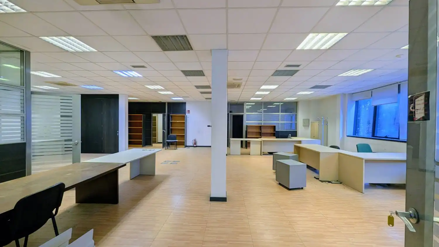 Ufficio in affitto a Lagrán