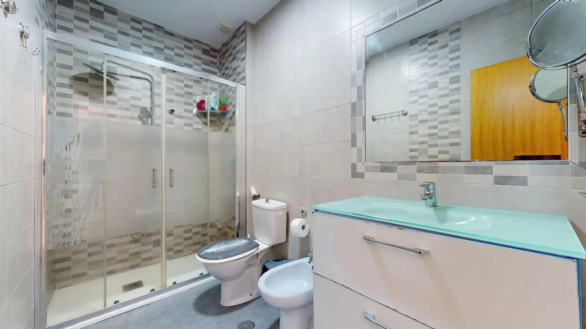 Baño de Apartamento en venta en San Pedro del Pinatar con Trastero y Balcón