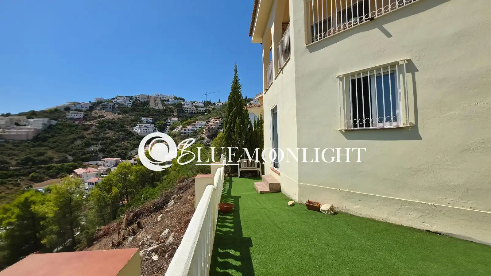 Vista exterior de Dúplex en venta en Peñíscola / Peníscola con Aire acondicionado, Calefacción y Jardín privado